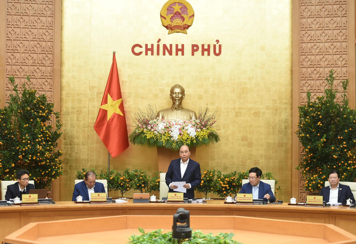Thủ tướng Nguyễn Xuân Phúc chủ trì phiên họp Chính phủ tháng 1/2021. Ảnh: VGP.