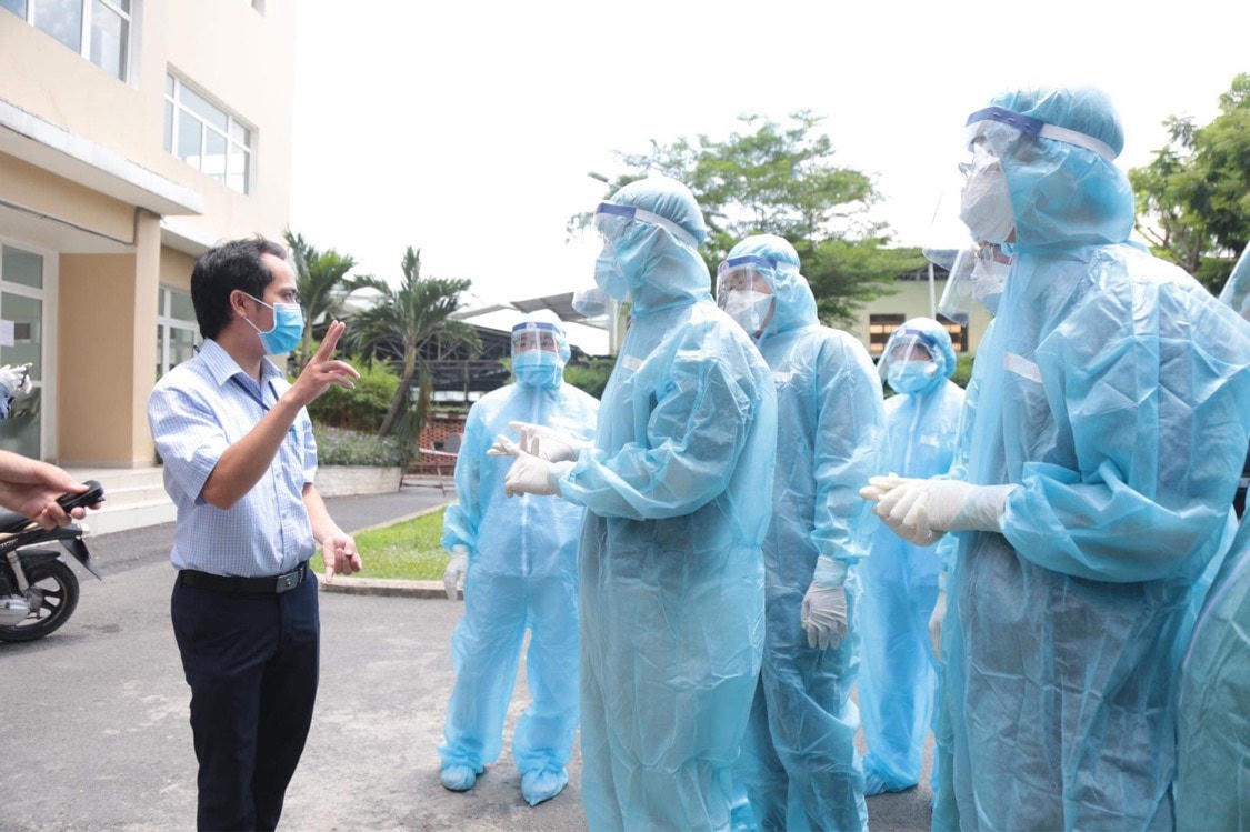 Truy vết dịch tễ các trường hợp liên quan đến ca nhiễm Covid-19.