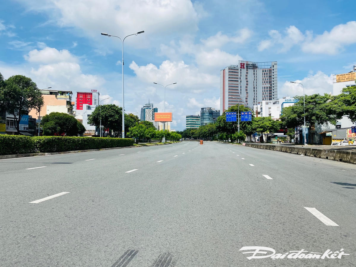 Đường Điện Biên Phủ - Ngã tư Hàng Xanh