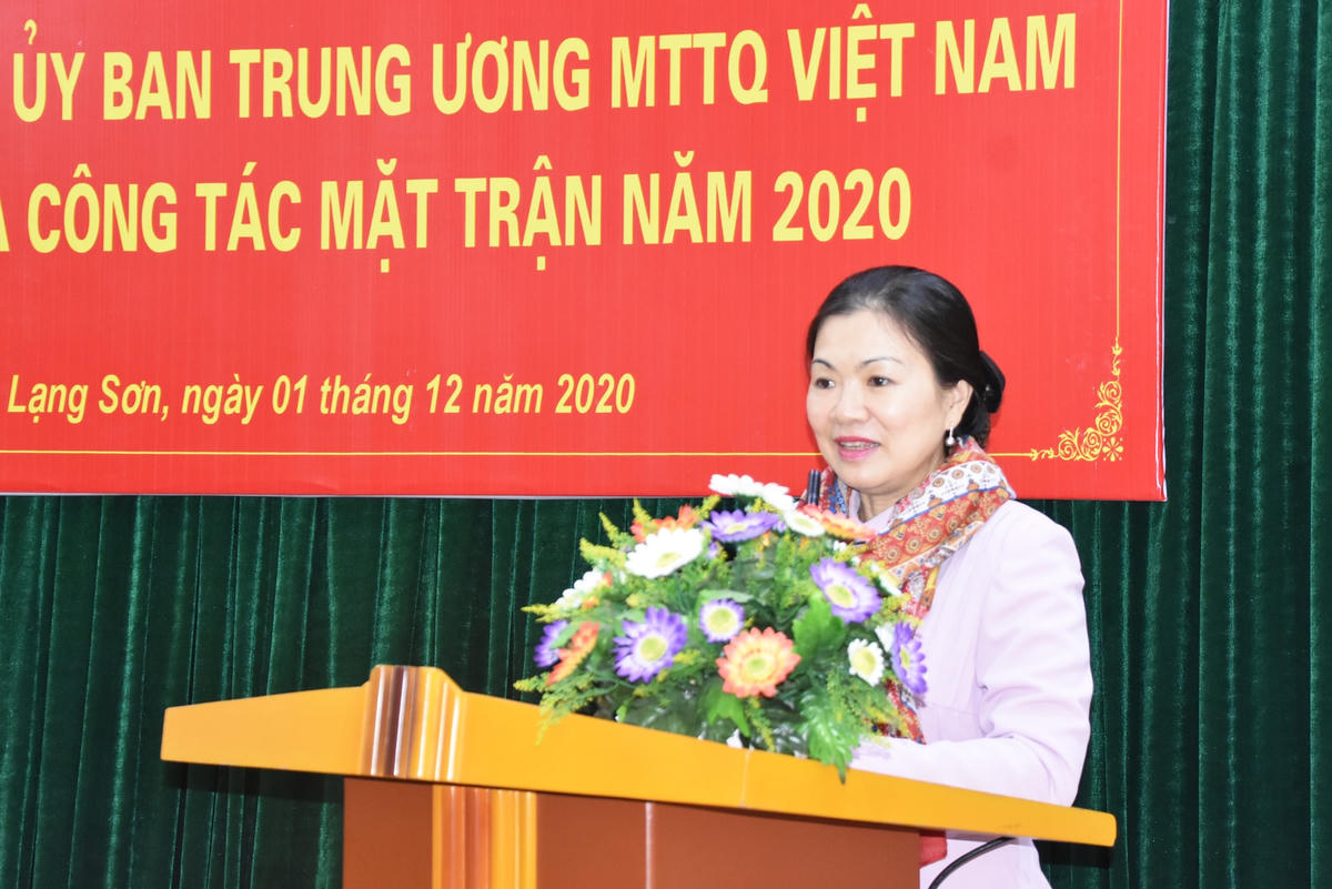Phó Chủ tịch Trương Thị Ngọc Ánh phát biểu tại buổi làm việc.