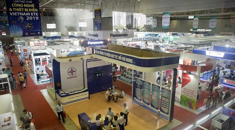 Triển lãm tạo cơ hội cho các DN trong ngành thiết bị điện và năng lượng phục hồi sản xuất kinh doanh.