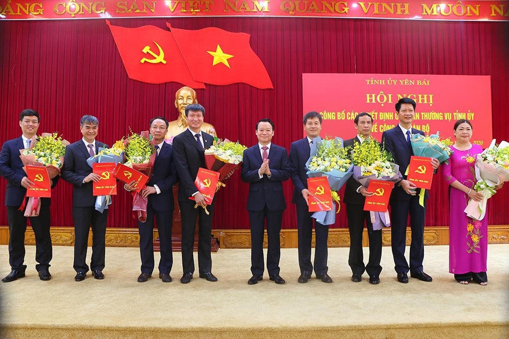 Nhân sự tỉnh Yên Bái có nhiều thay đổi.