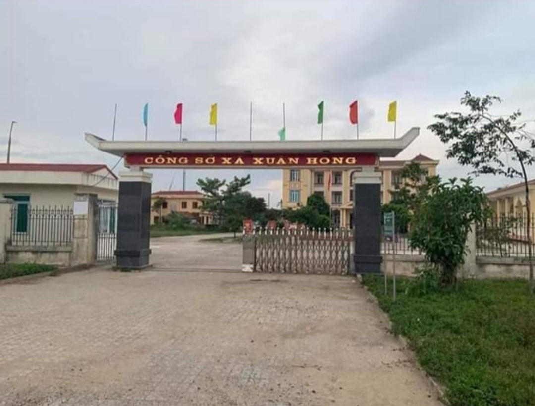 UBND xã Xuân Hồng, nơi ông Lê Ngọc Long đang công tác.