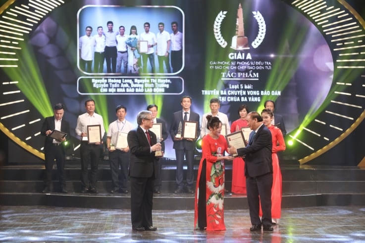 Chùm ảnh: Trao giải Báo chí Quốc gia lần thứ 14
