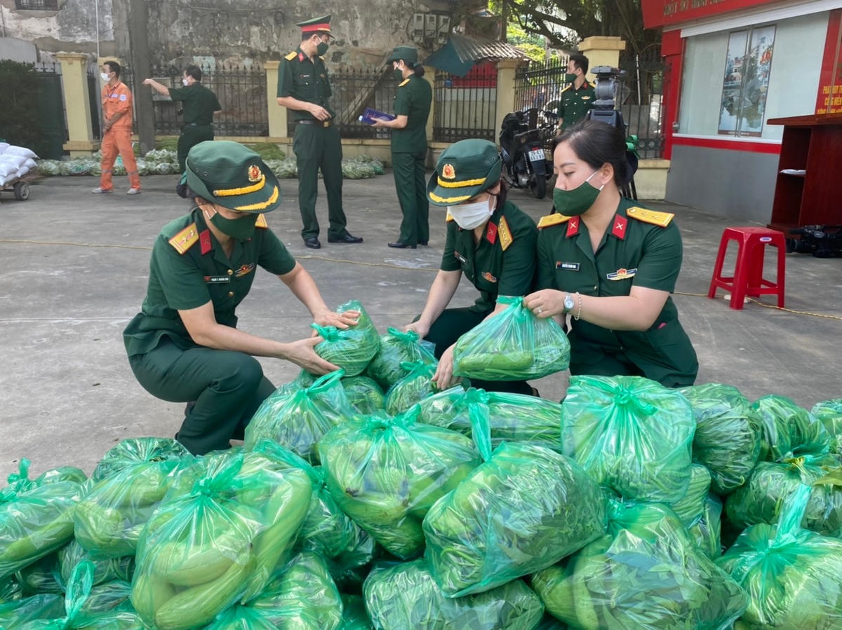 "Gian hàng 0 đồng” được tổ chức dưới sự chung tay, góp sức của nhiều đơn vị.