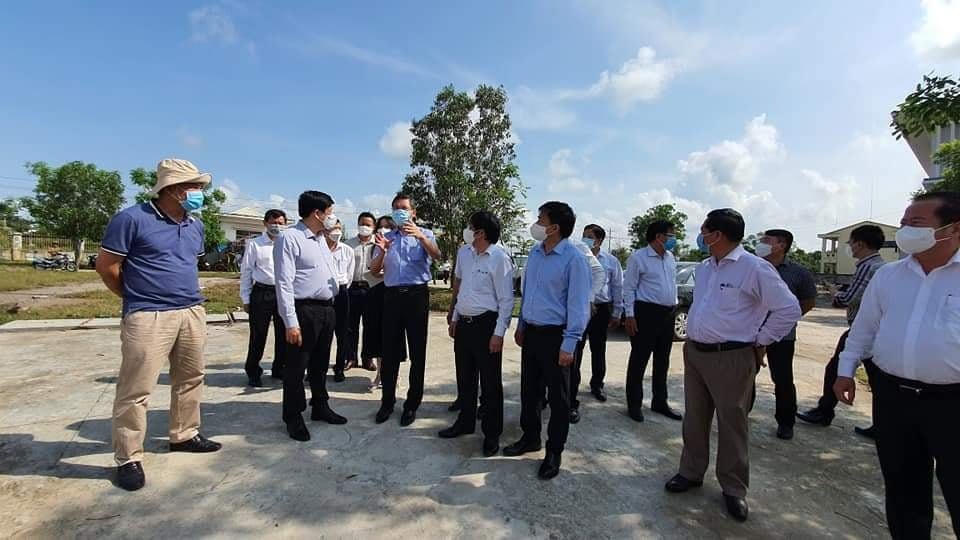 Bộ trưởng Bộ Y tế Nguyễn Thanh Long thăm, kiểm tra Bệnh viện đa khoa Hà Tiên. 
