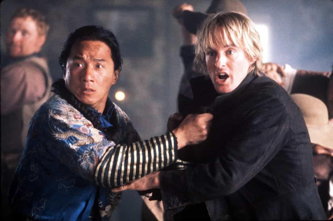 Thành Long và Owen Wilson lần đầu tiên hợp tác cùng nhau trong bộ phim “Hiệp sĩ Thượng Hải”.  
