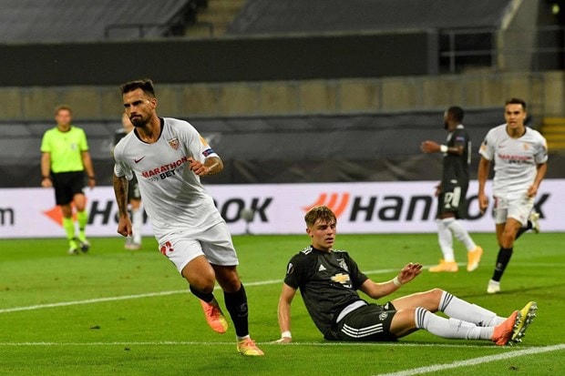Ngược dòng hạ M.U, Sevilla thẳng tiến chung kết Europa League