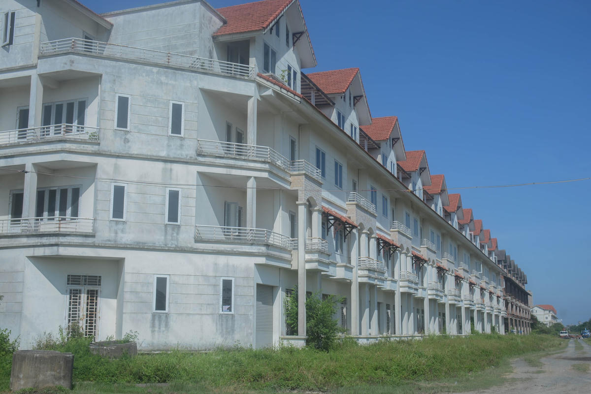 Được biết trên thị trường, giá biệt thự tại dự án Khu đô thị Lideco đang được rao bán với mức phổ biến từ 10 đến 20 tỷ đồng/căn tùy diện tích, vị trí.