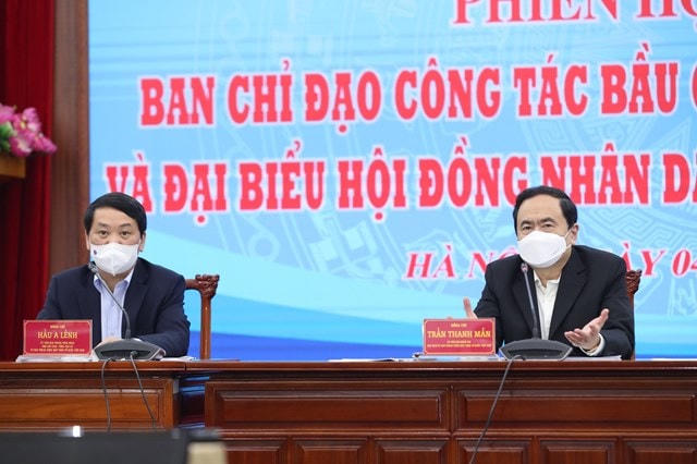 Chủ tịch Trần Thanh Mẫn và Phó Chủ tịch - Tổng Thư ký Hầu A Lềnh chủ trì phiên họp thứ hai Ban Chỉ đạo Công tác bầu cử UBTƯ MTTQ Việt Nam.  