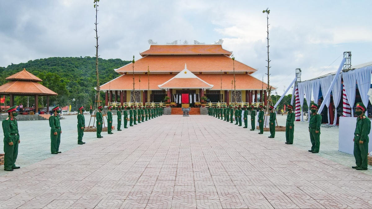 Đền thờ liệt sĩ TP Phú Quốc đưa vào sử dụng. 