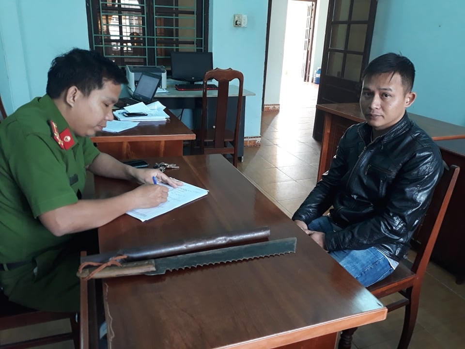 Đại diện nhà xe Kim Liên tại cơ quan điều tra.