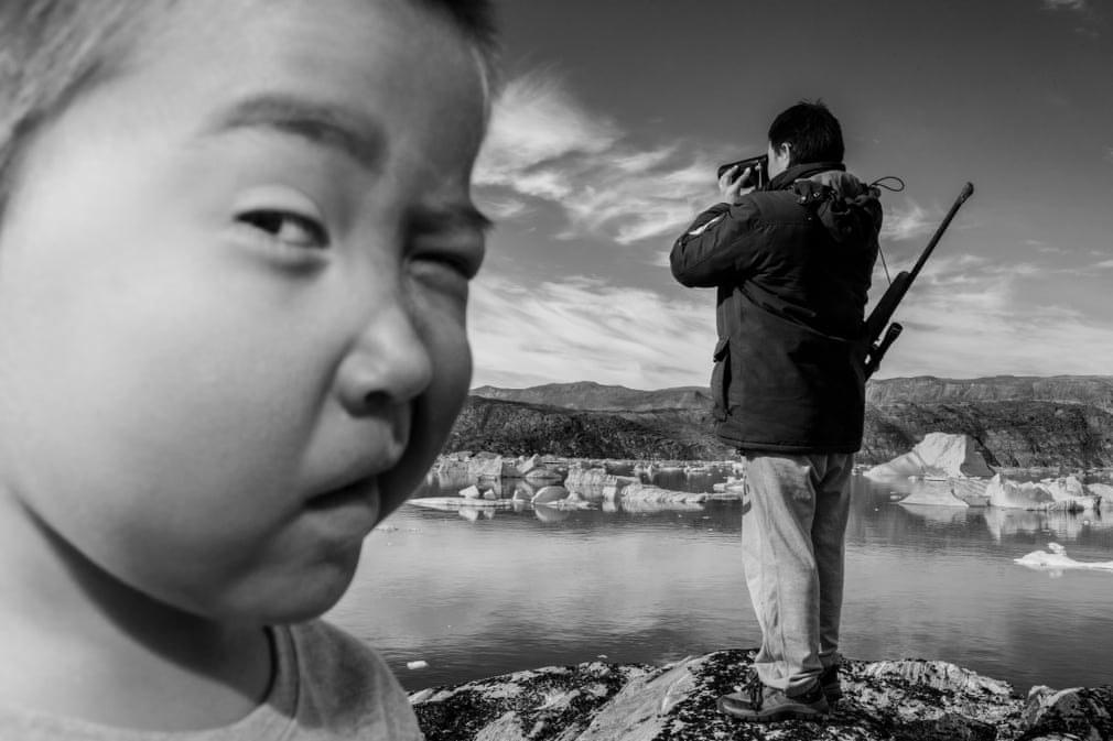 "Tôi đã ghi lại điều kiện sống của động vật và con người, trong một thế giới băng và tuyết".