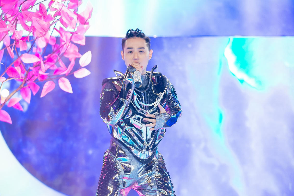 Thanh Duy khiến các Master và giám khảo chill với "Tình anh bán chiếu".