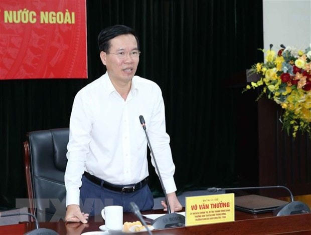 Trưởng ban Tuyên giáo TW gặp mặt Trưởng đại diện Việt Nam ở nước ngoài