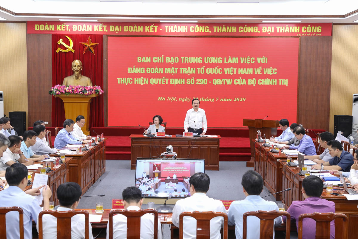 Quang cảnh hội nghị. Ảnh Quang Vinh.