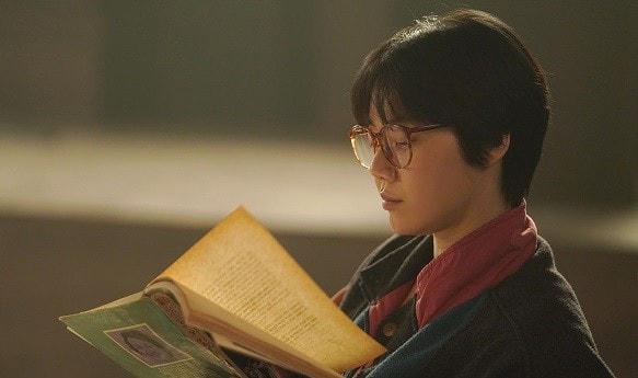Tạo hình nữ phụ Kim Mi Soo trong phim Snowdrop