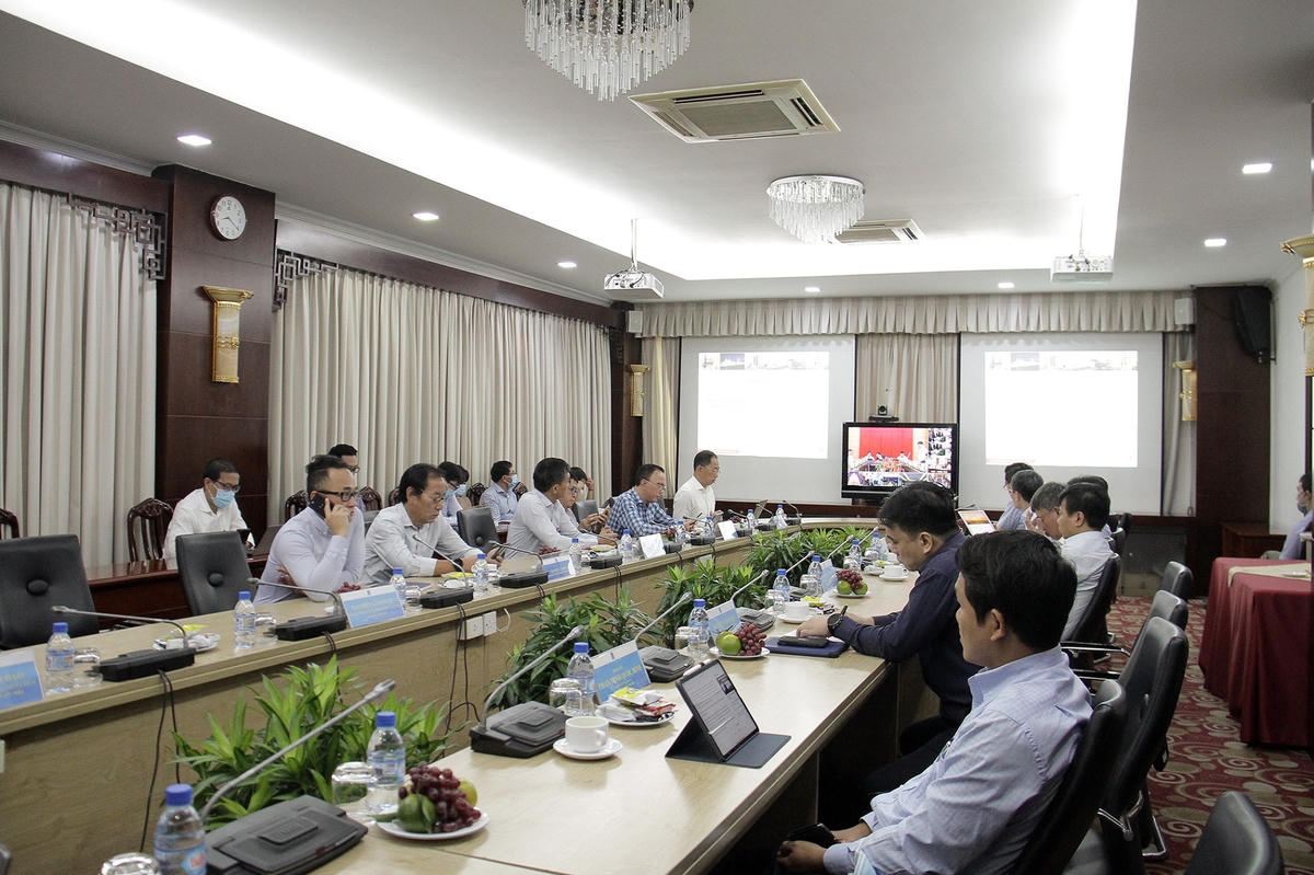Toàn cảnh hội nghị trực tuyến phía Nam.