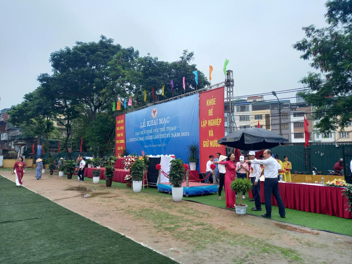 Một số người trong ban tổ chức có dấu hiệu không tuân thủ biện pháp phòng chống dịch.