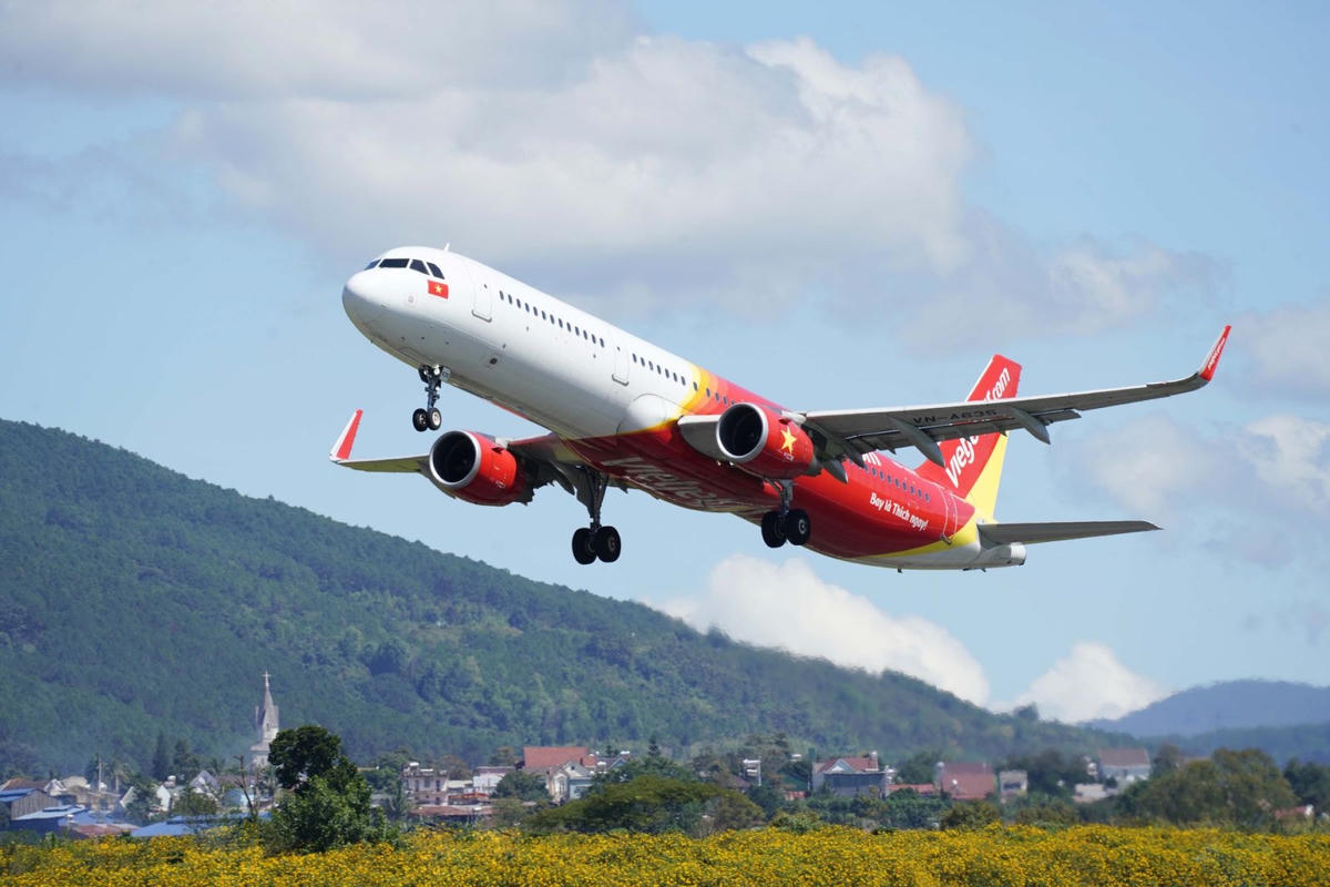 Mua vé 0 đồng của Vietjet tặng luôn 15 kg hành lý