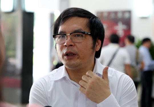 TS Tô Hoài Nam.