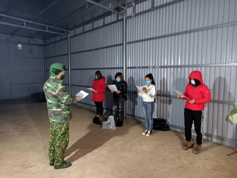 Đội Tuần tra Kiểm soát lập biên bản 4 đối tượng nhập cảnh trái phép.