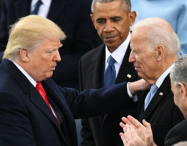 Quá trình chuyển giao quyền lực giữa Tổng thống Donald Trump và Tổng thống đắc cử Joe Biden vẫn trắc trở. Ảnh minh họa: Reuters.  