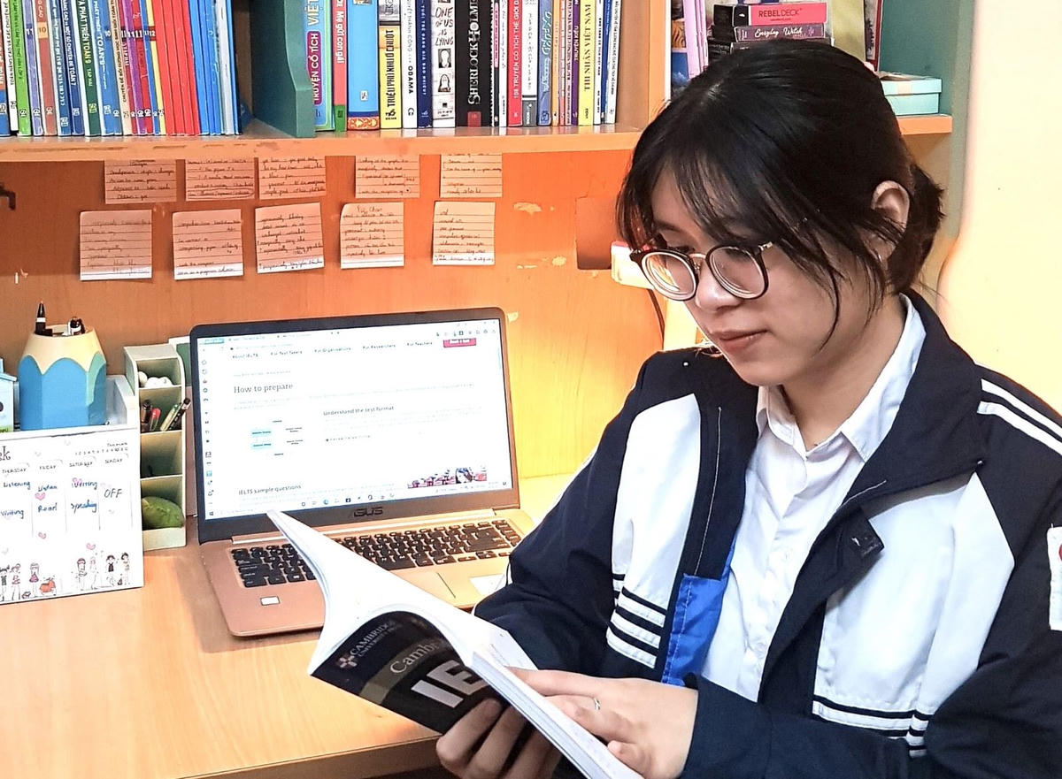 Bốn nữ sinh Đất Tổ xuất sắc chinh phục 8.0 IELTS