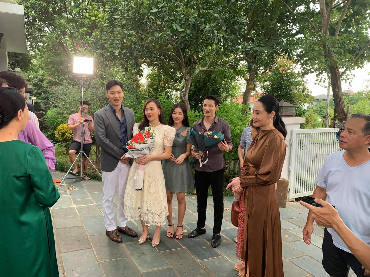 Bộ phim cũng đã đạt được nhiều thành công và chắc chắn là một trong những bộ phim nổi bật nhất màn ảnh Việt trong năm nay.