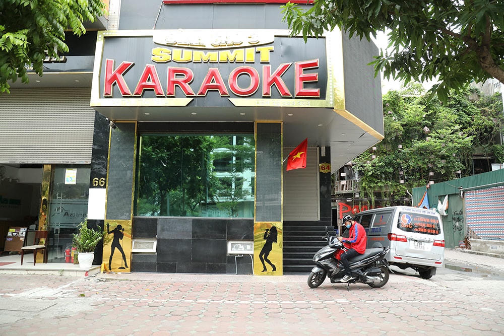 Các quán Karaoke đã nghiêm chỉnh chấp hành đúng quy định của TP. Ảnh: Quang Vinh