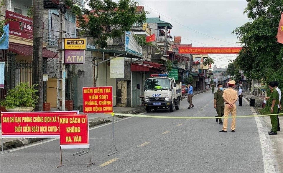 Nam Định đang triển khai nhiều biện pháp nhằm ngăn chặn ổ dịch mới lây lan
