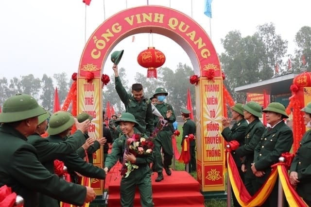 Họ lên đường với tâm thế quyết tâm hoàn thành nhiệm vụ