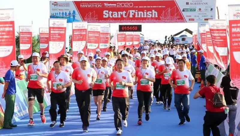 Các VĐV tham gia giải Vô địch Quốc gia Marathon lần thứ 61.