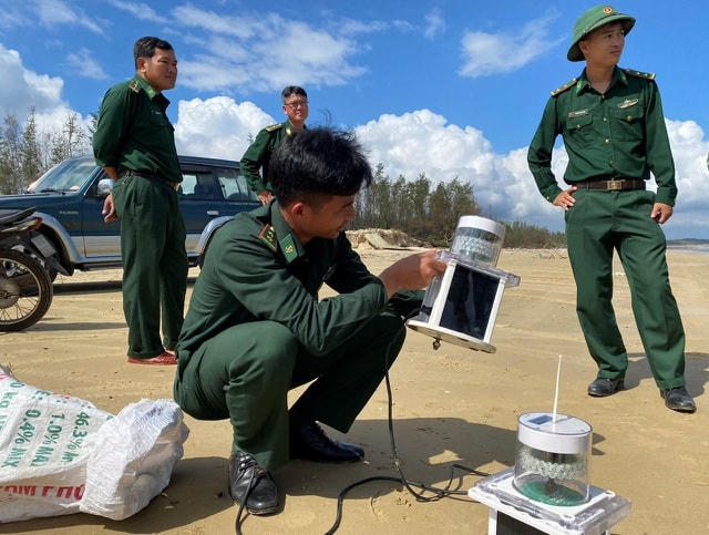 Lực lượng chức năng xác định những vật thể này không liên quan đến quốc phòng.