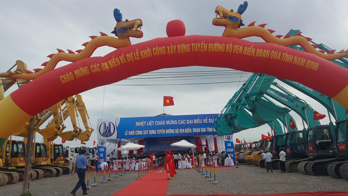 Trước thềm đại hội, Nam Định khởi công tuyến đường bộ ven biển dài gần 66 km, tổng kinh phí gần 2.700 tỷ đồng