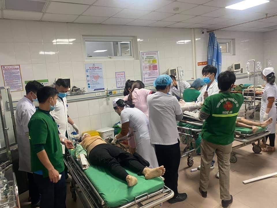 Vụ rơi vận thăng đã làm 3 người chết, 8 người bị thương (Ảnh: Điền Bắc)