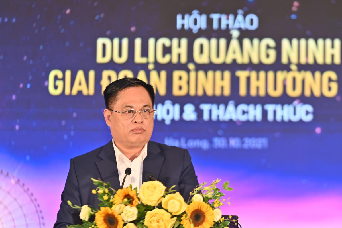 Ông Phạm Ngọc Thủy, Giám đốc Sở Du lịch Quảng Ninh phát biểu tại hội thảo.