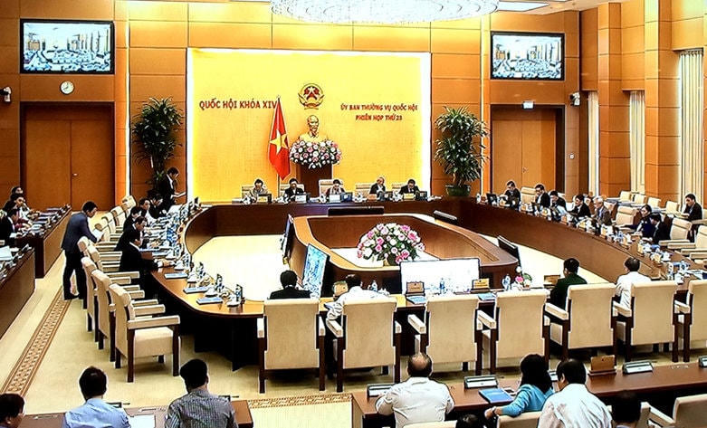 Ủy ban Thường vụ Quốc hội công bố 9 Nghị quyết