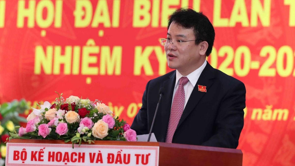 Tân Bí thư Đảng ủy cơ quan, Thứ trưởng Trần Quốc Phương phát biểu tại Đại hội. Ảnh: Bộ Kế hoạch và Đầu tư.