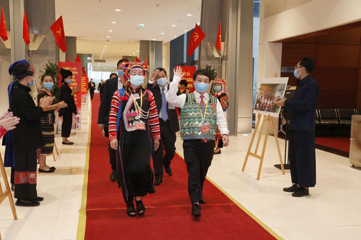 Phó Chủ tịch - Tổng Thư ký UBTƯ MTTQ Việt Nam Hầu A Lềnh đến dự Đại hội.