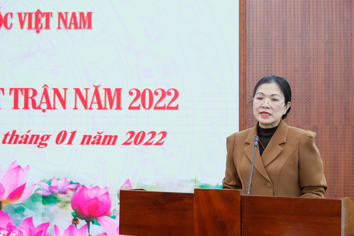Phó Chủ tịch Trương Thị Ngọc Ánh hướng dẫn triển khai công tác cứu trợ do Mặt trận chủ trì theo Nghị định 93 của Chính phủ; triển khai công tác phối hợp phục vụ lãnh đạo Đảng, Nhà nước, MTTQ Việt Nam thăm, tặng quà Tết.