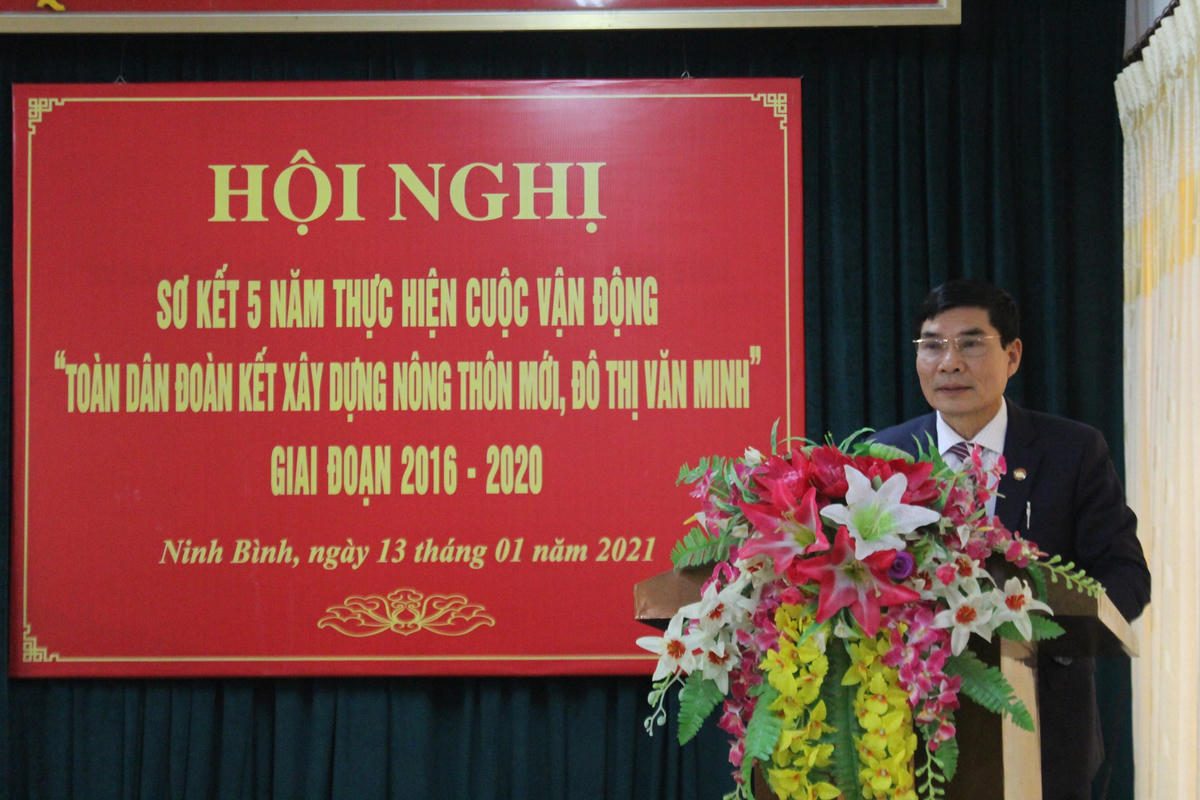 Trưởng ban Dân vận Tỉnh ủy, Chủ tịch Ủy ban MTTQ tỉnh Đỗ Việt Anh phát biểu tại Hội nghị.