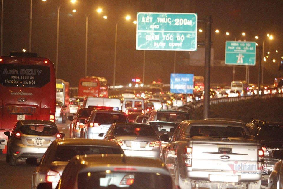 Hình ảnh cửa ngõ phía Nam TP Hà Nội trong ngày cuối cùng đợt nghỉ Tết Canh Tý năm 2020. (Ảnh: Phạm Hải).