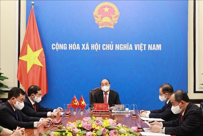 Chủ tịch nước Nguyễn Xuân Phúc: Việt Nam coi trọng phát triển quan hệ láng giềng hữu nghị, đối tác hợp tác chiến lược toàn diện với Trung Quốc. Ảnh TTXVN.  
