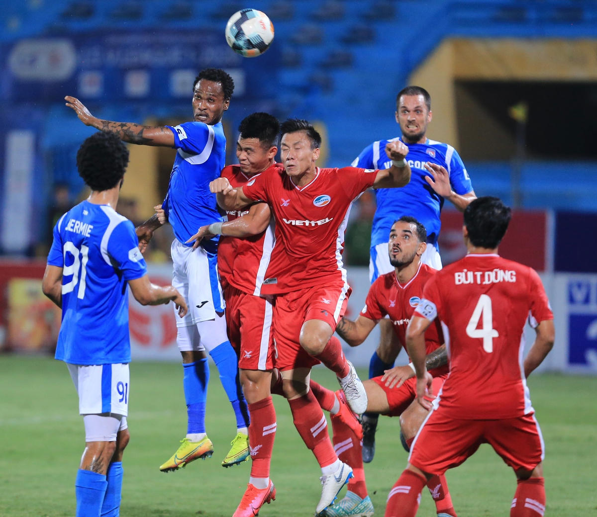 Viettel đang có lợi thế lớn nhất tại V.League.