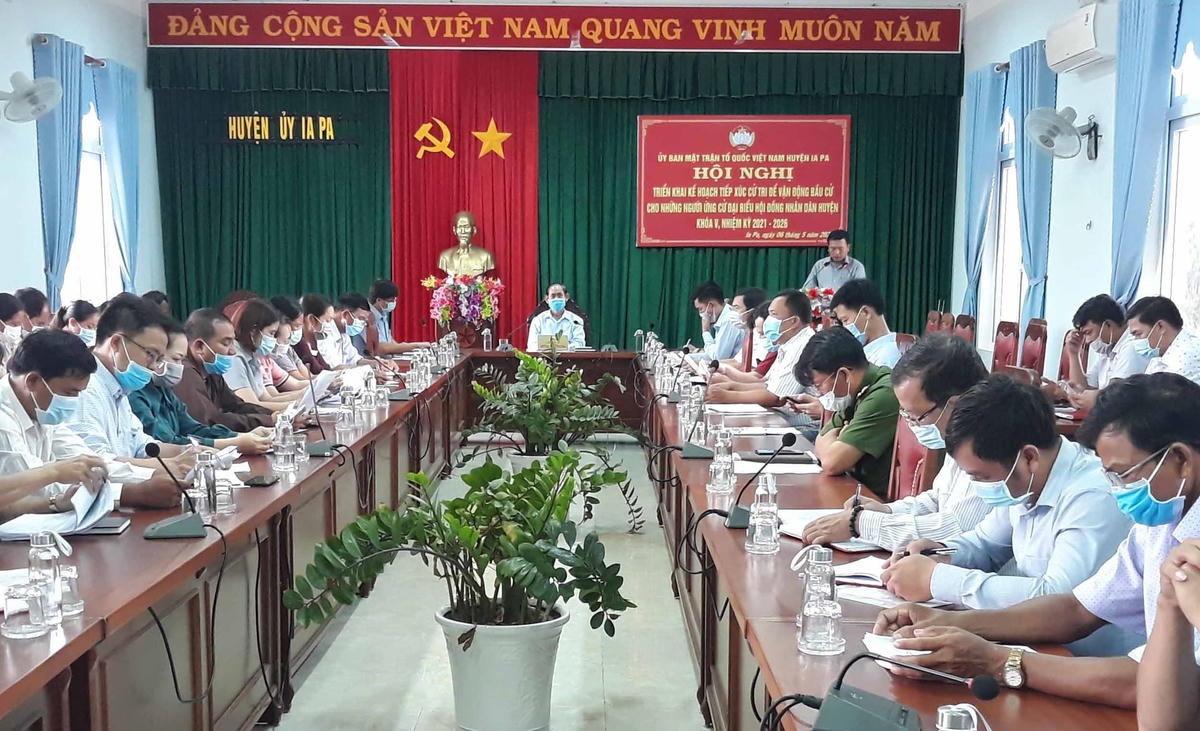 Quang cảnh hội nghị.