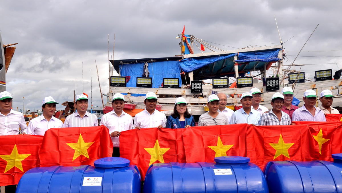 PV GAS: Chung tay hưởng ứng chiến dịch 'Làm cho thế giới sạch hơn'