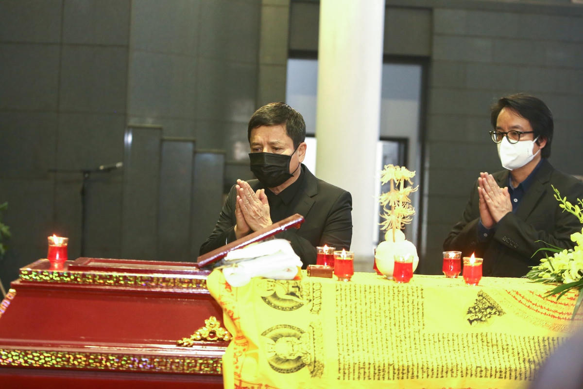 NSƯT Chí Trung.
