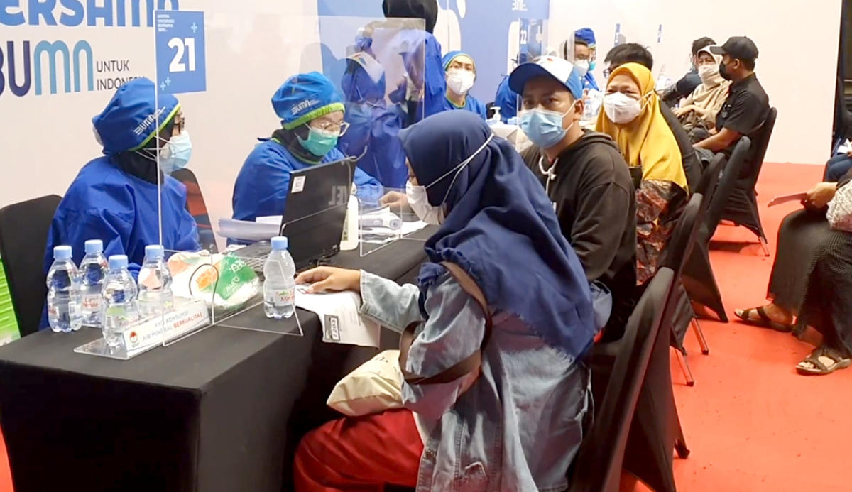 Hơn 13 triệu người Indonesia đã được tiêm chủng vaccine Covid-19.