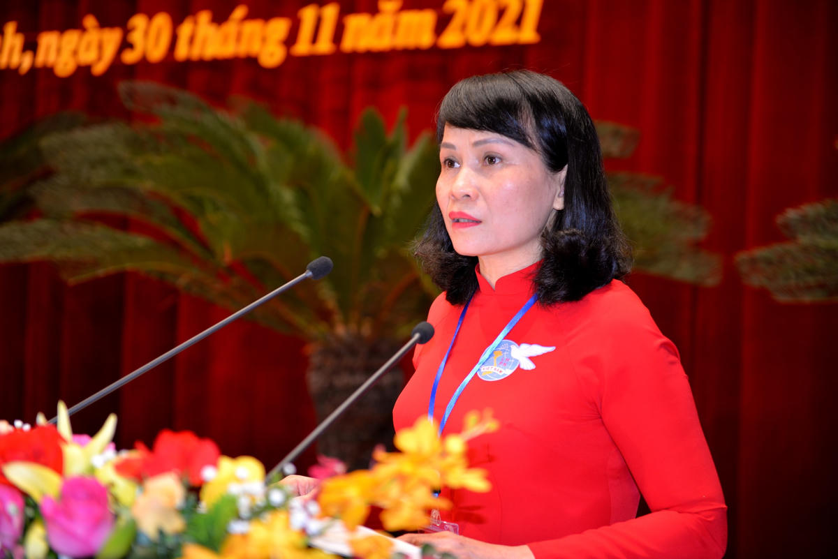 Bà Nguyễn Thị Vinh tái đắc cử chức vụ Chủ tịch Hội Liên hiệp Phụ nữ tỉnh Quảng Ninh.